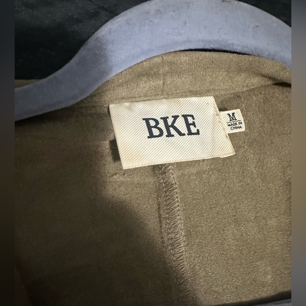 suede green BKE dressy top/jacket - Picture 4 of 7